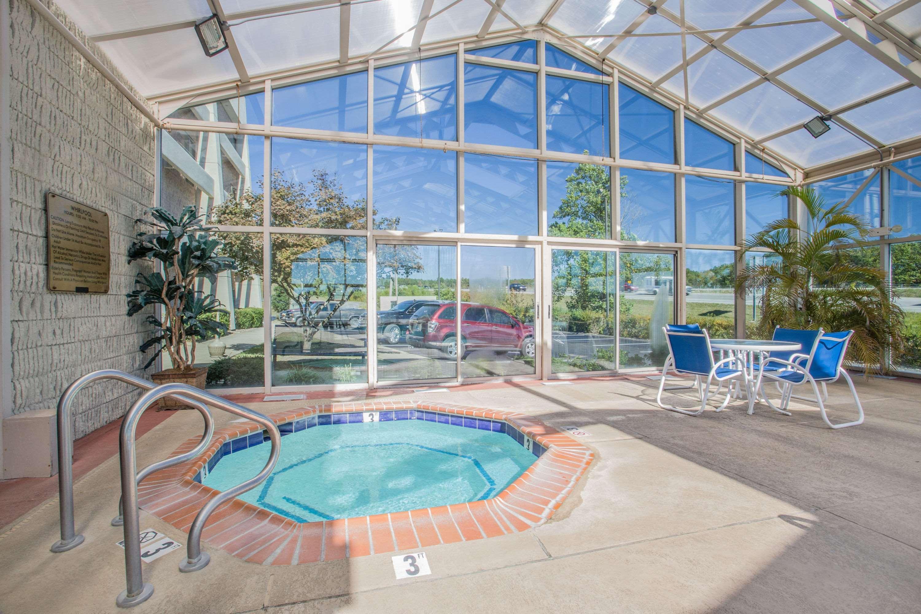 Baymont By Wyndham Corbin Hotel Buitenkant foto